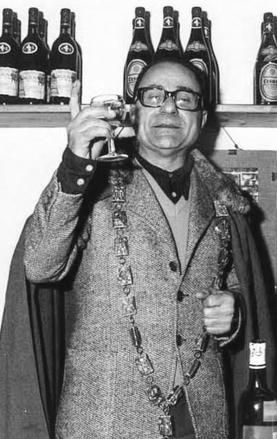 Alteo Dolcini brinda alla Ca' de Sanzvés